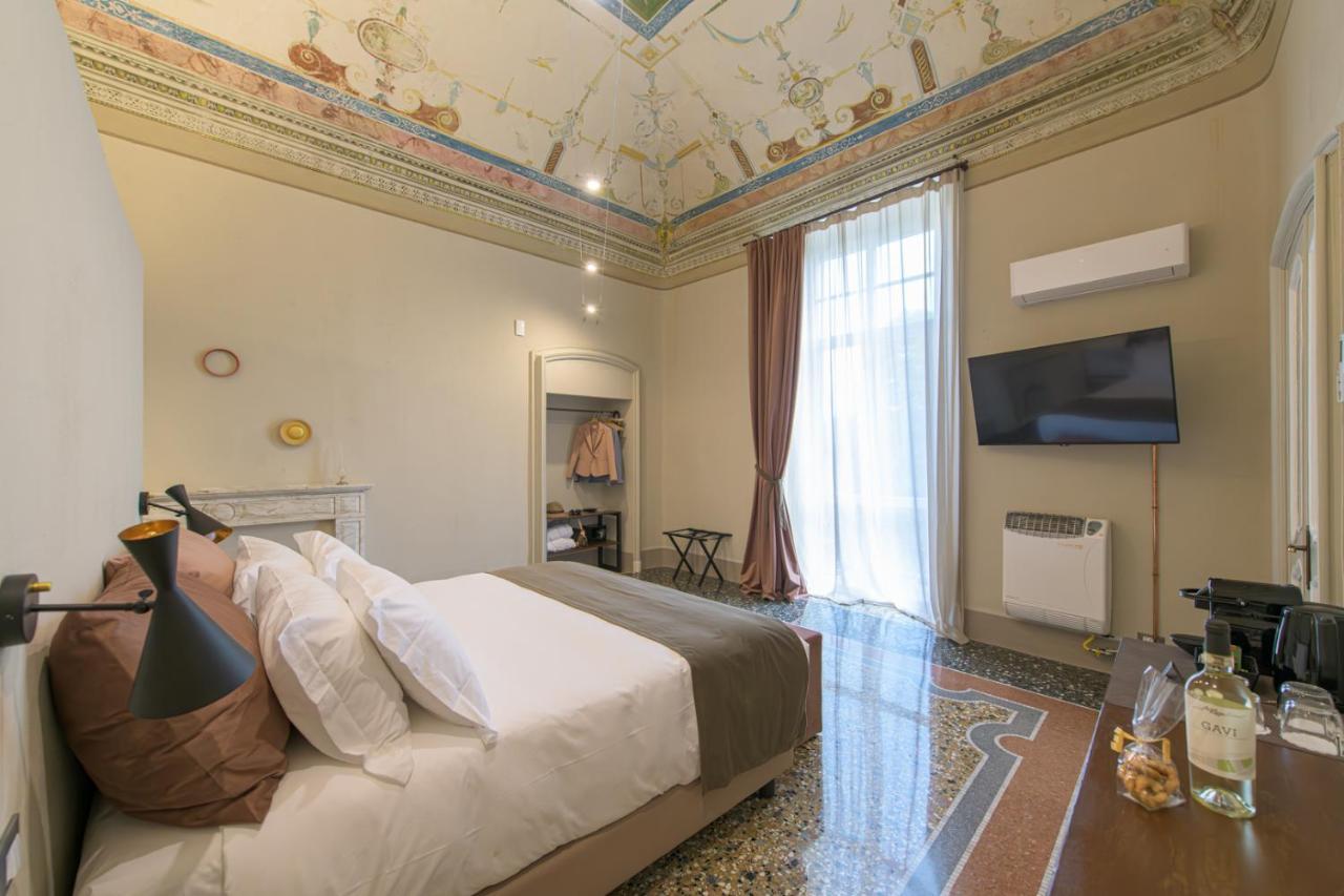 Palazzo Sertorio Suites Гави Екстериор снимка