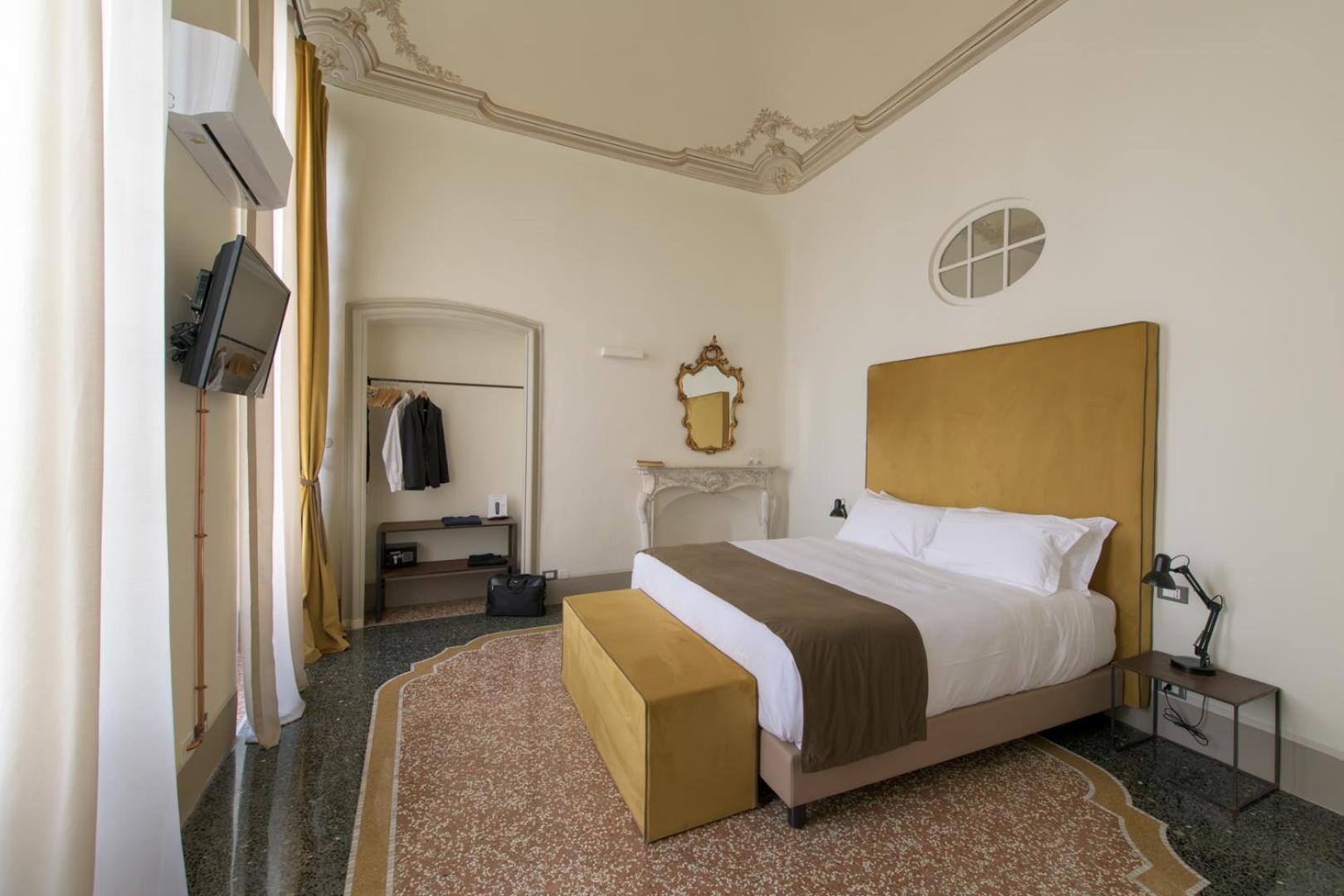 Palazzo Sertorio Suites Гави Екстериор снимка