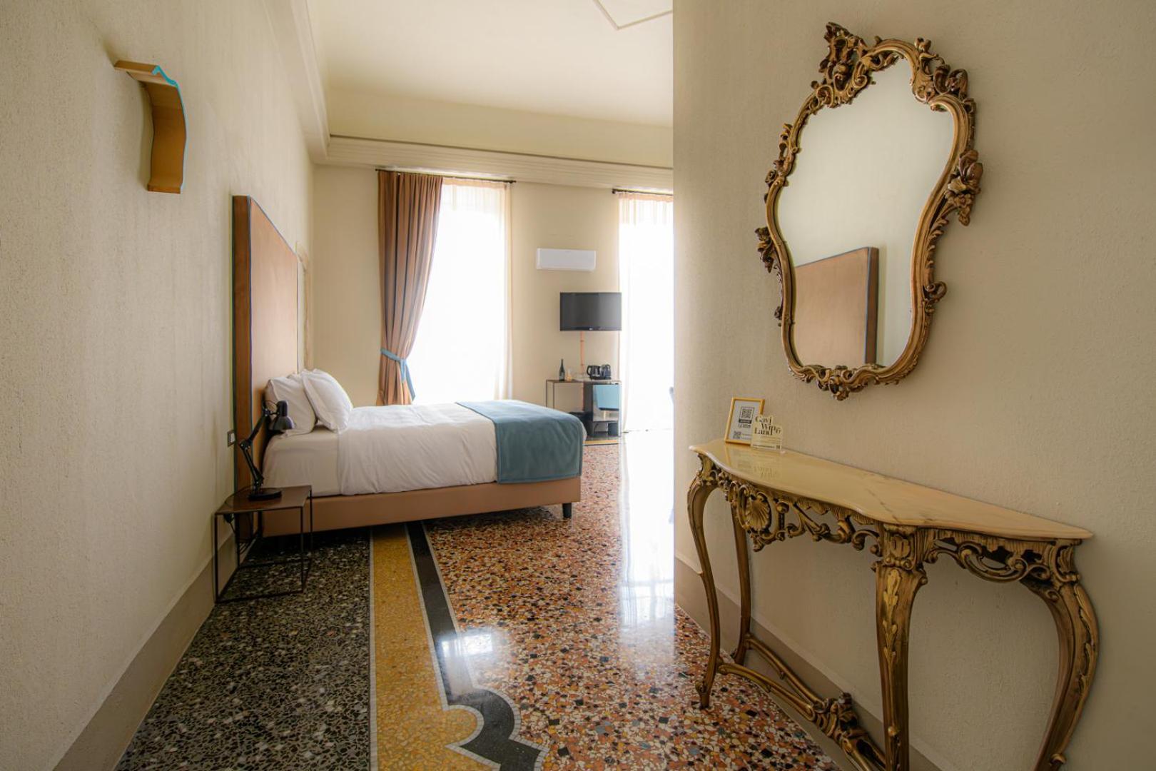 Palazzo Sertorio Suites Гави Екстериор снимка
